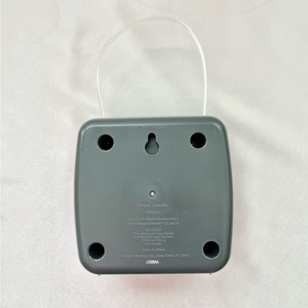First Alert Bark Genie Automatic Bark Control Device - Picture 3 of 9